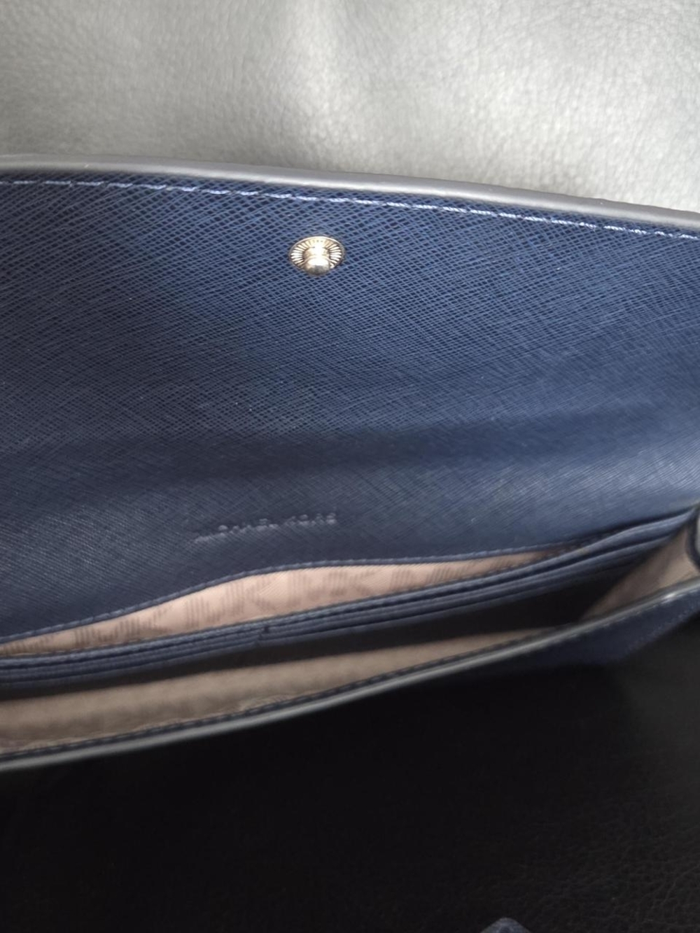 Michael Kors Navy 3 In 1 Textured Clutch Wallet Set - Picture 6 of 6